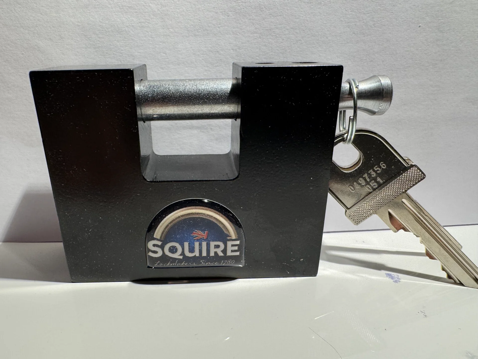 Storage unit access at Morris Safe Storage Solutions Newmarket